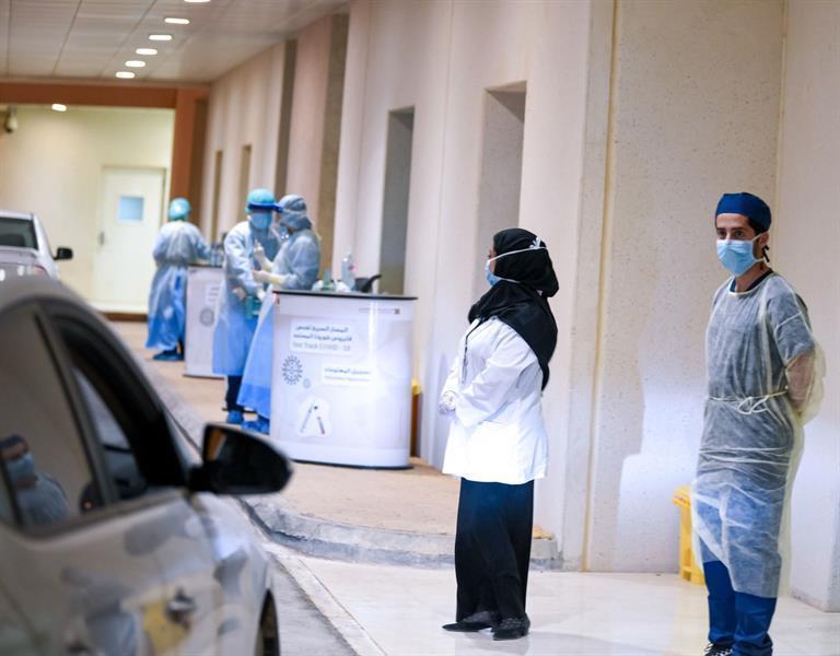 أعداد الحالات الحرجة بسبب فيروس كورونا وأعداد المتعافين والوفيات والإصابات الجديدة في المملكة العربية السعودية اليوم الأربعاء