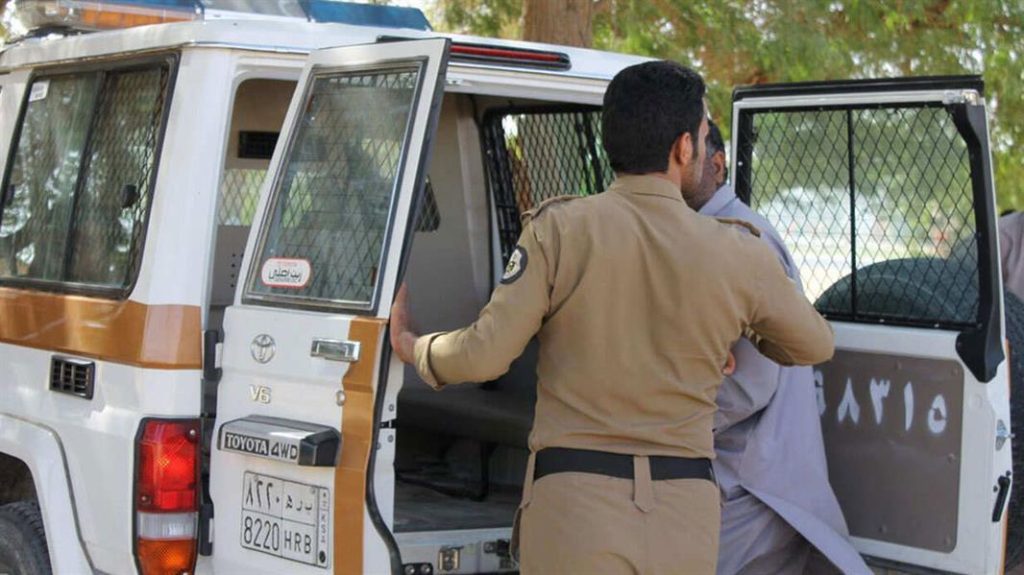 ضبط الحملات الميدانية عدد من المخالفين لأمن الحدود وأنظمة الإقامة والعمل في مختلف مناطق المملكة العربية السعودية