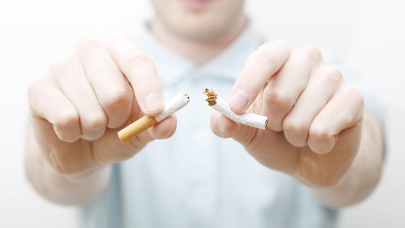 استغلال شهر الصيام للإقلاع عن التدخين وأعراض تصيب الشخص عند إقلاعه عنه