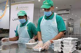 جمعية اكرام مكة لحفظ الطعام تخصص خمسمائة وثلاثين عامل لتحسين الأمن الغذائي