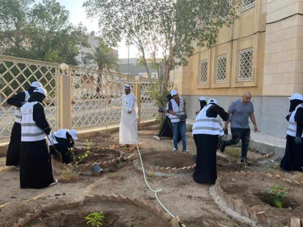 انطلاق مبادرات التشجير في مكة المكرمة لتنمية الغطاء النباتي في المملكة